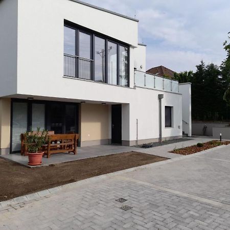 Kempi Kuckoja Balatonalmádi エクステリア 写真